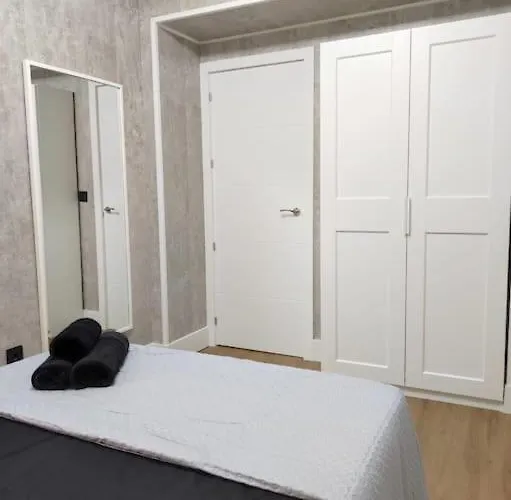 דירה Rodhe Island Loft